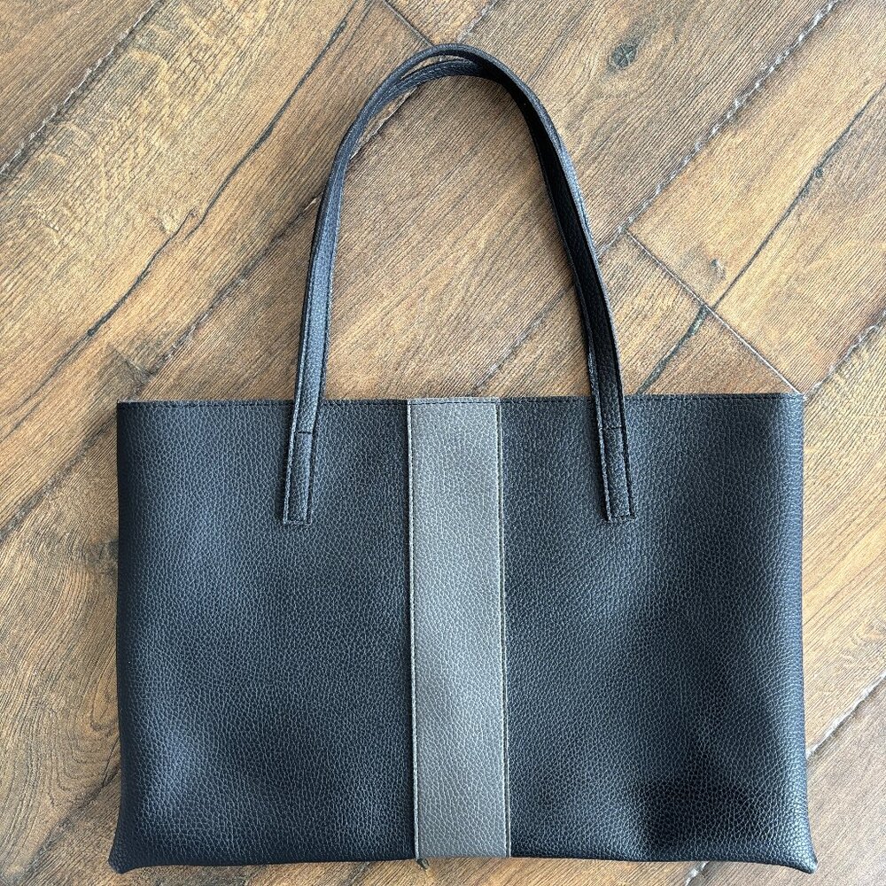 Vince Camuto Black & Gray Pebbled Luck Tote